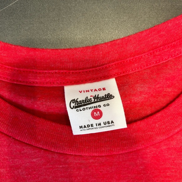 Charlie Hustle Kansas City Chiefs Arrowhead Stadium Men’s Medium T Shirt - Picture 3 of 4